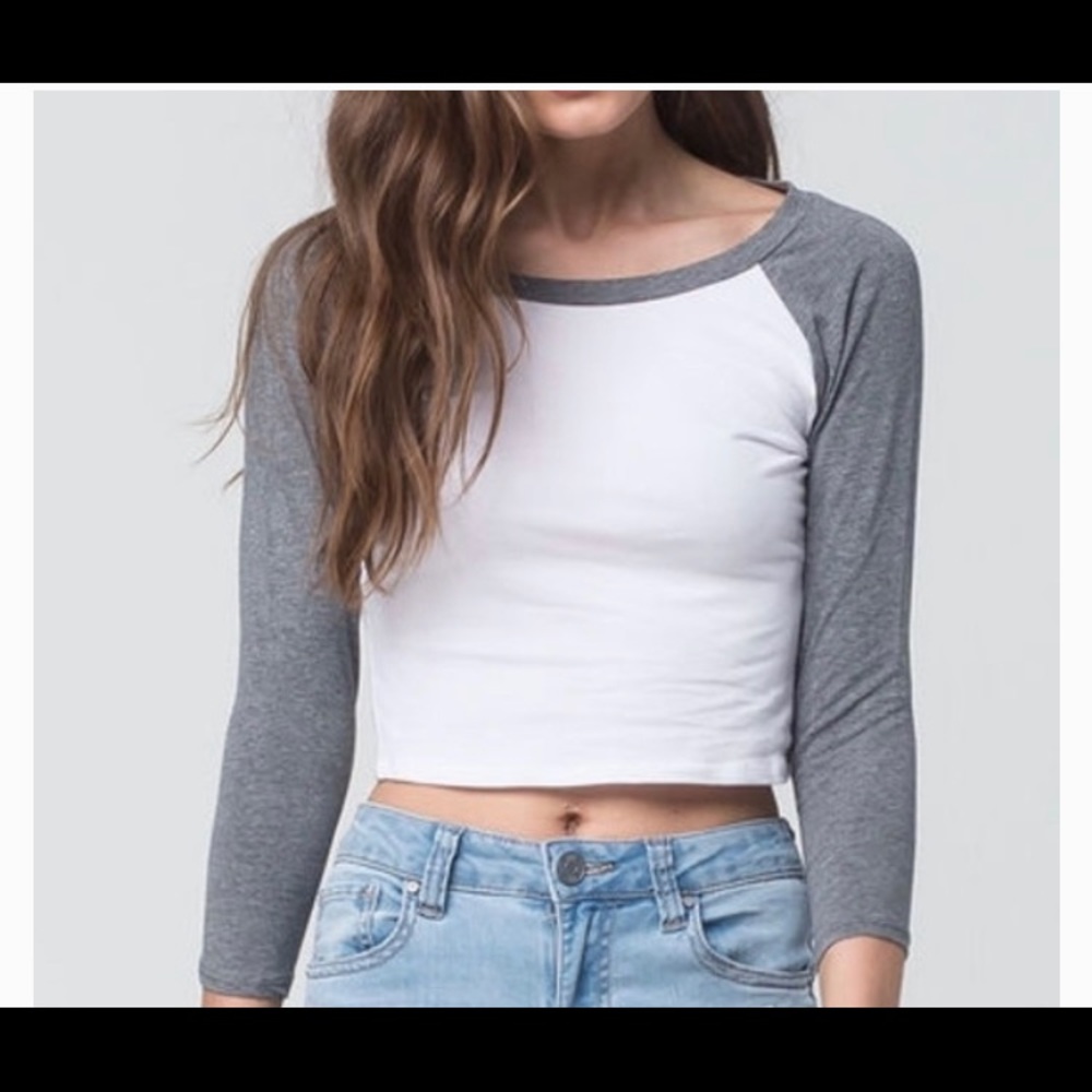 Cropped baseball style top